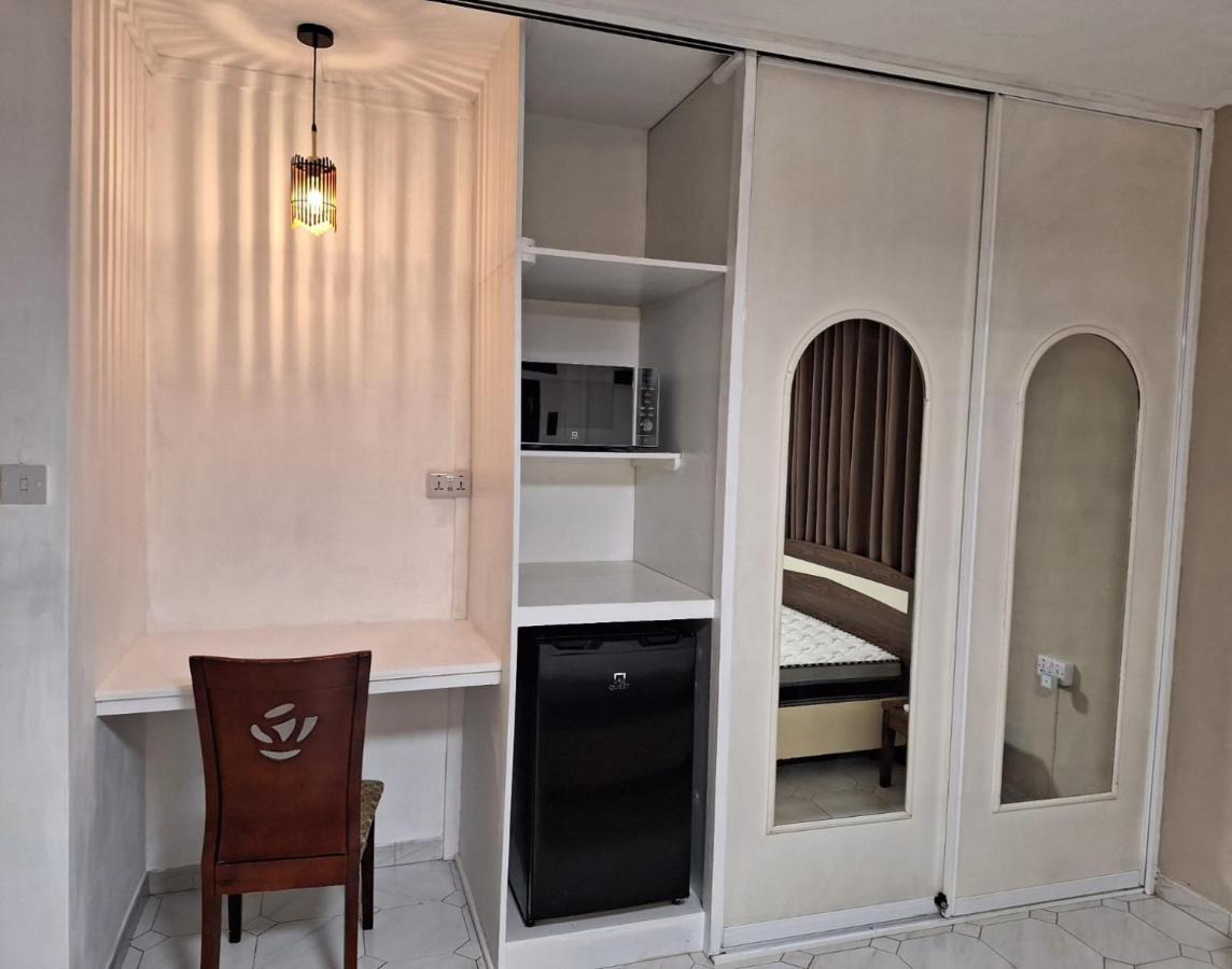 R Garden 1 - Ensuite Avec Acces Prive Et Independant Holiday home