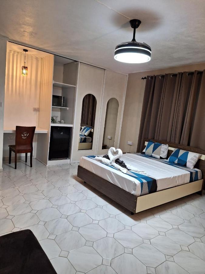 R Garden 1 - Ensuite Avec Acces Prive Et Independant Holiday home *